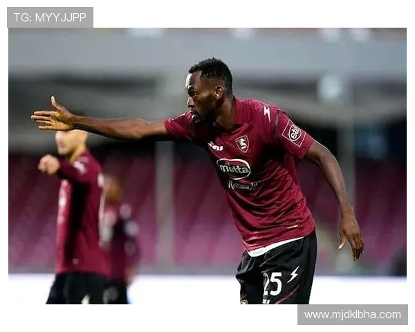 意甲球队降级后球员痛哭瞬间:情绪背后的故事 意甲球队降级后球员痛哭瞬间:情绪背后的故事