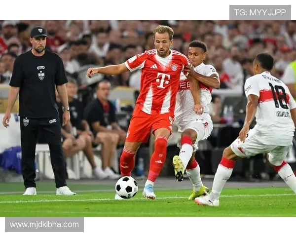 拜仁对阵德甲各支球队的首发阵容分析