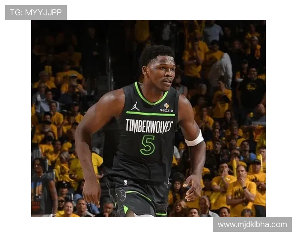 爱德华兹盛赞麦丹球技出众呼吁球队为其提供更多进攻机会